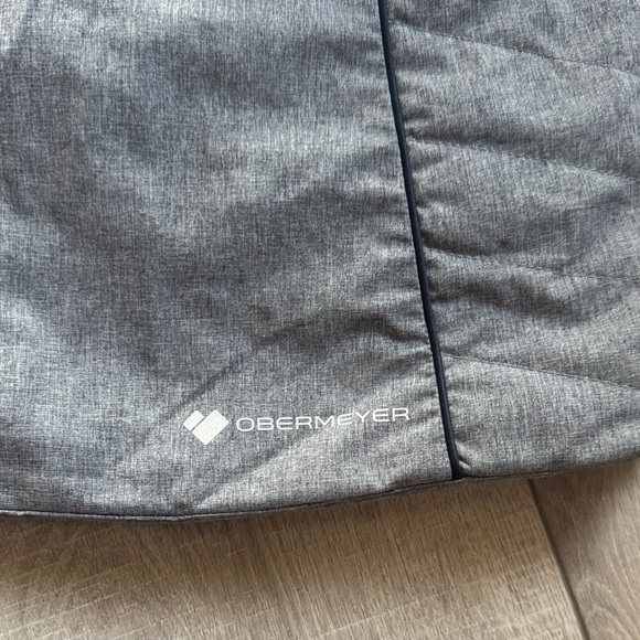 Obermeyer Gray and White Kids Ski Jacket - Picture 11 of 12